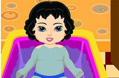 Купание с Пузырьками - Baby Snow White Bubble Bath